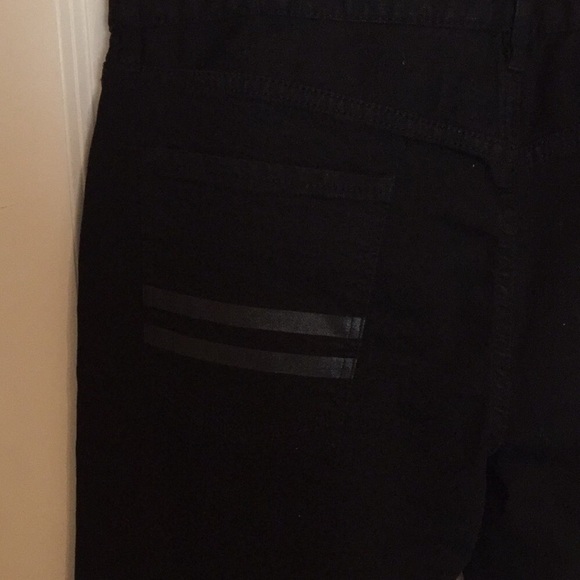 Brand new men’s black jeans - Picture 3 of 6